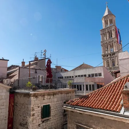 Gothic Palace Heritage بيت ضيافة