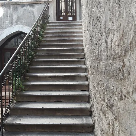 Gothic Palace Heritage بيت ضيافة