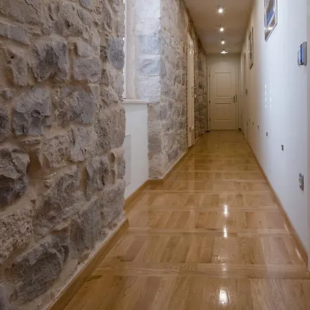 Pensión Gothic Palace Heritage