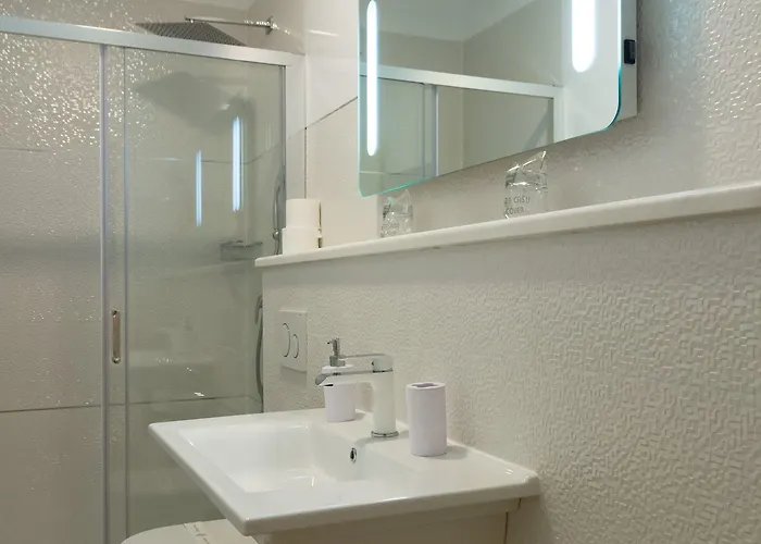 בית הארחה Gothic Palace Heritage 4*