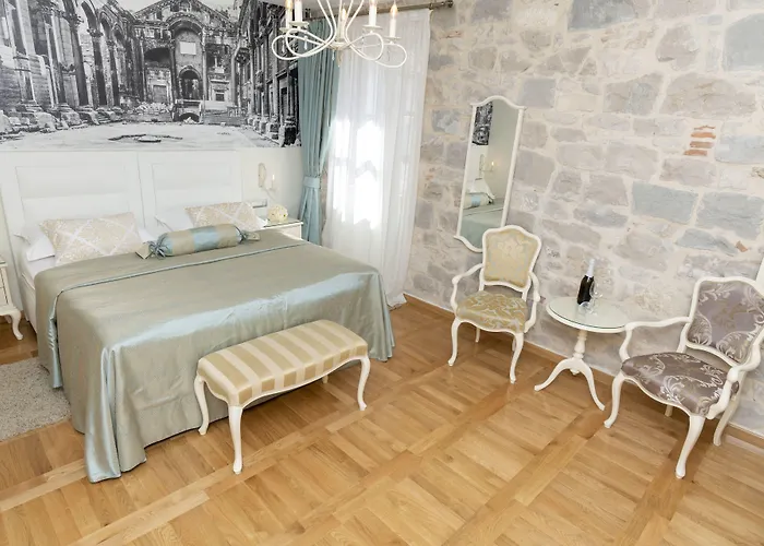 Gothic Palace Heritage 4* ספליט