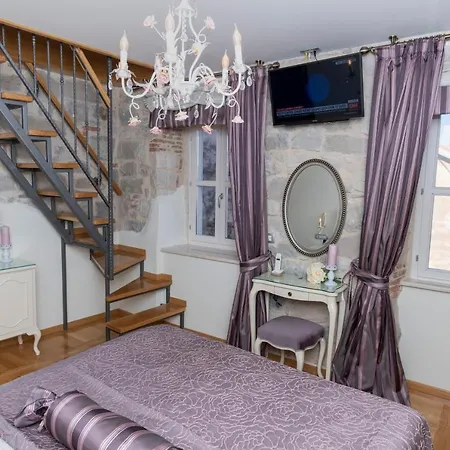 Gothic Palace Heritage Pensjonat 4*