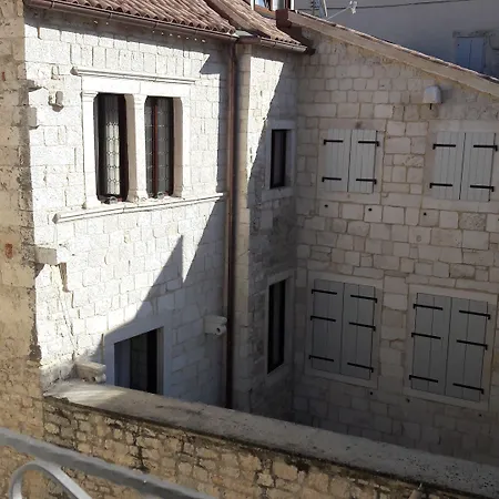 Gothic Palace Heritage Pensionat 4*