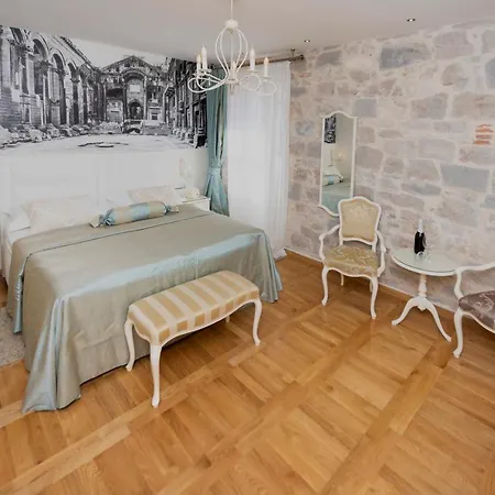 Gothic Palace Heritage 斯普利特