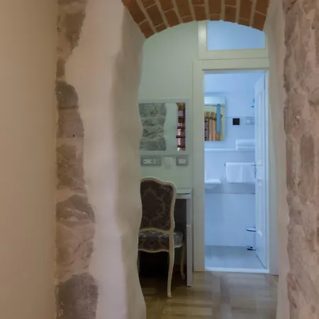 Gothic Palace Heritage 招待所 斯普利特