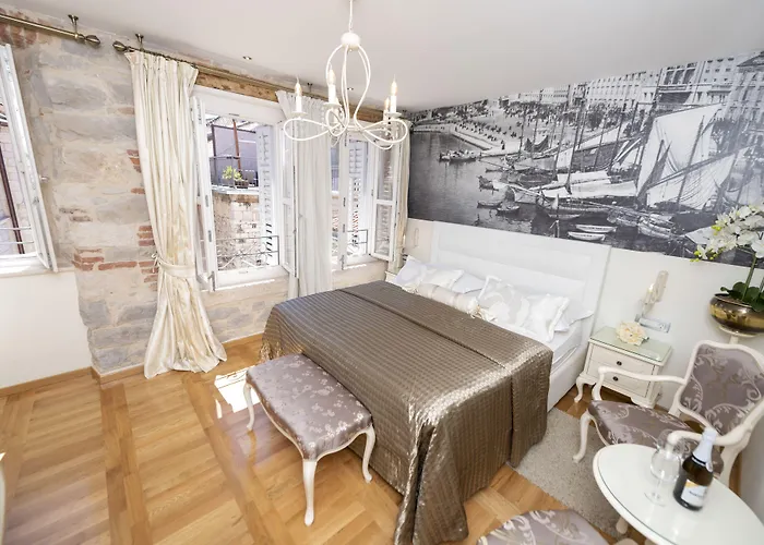 Gothic Palace Heritage 4* Split